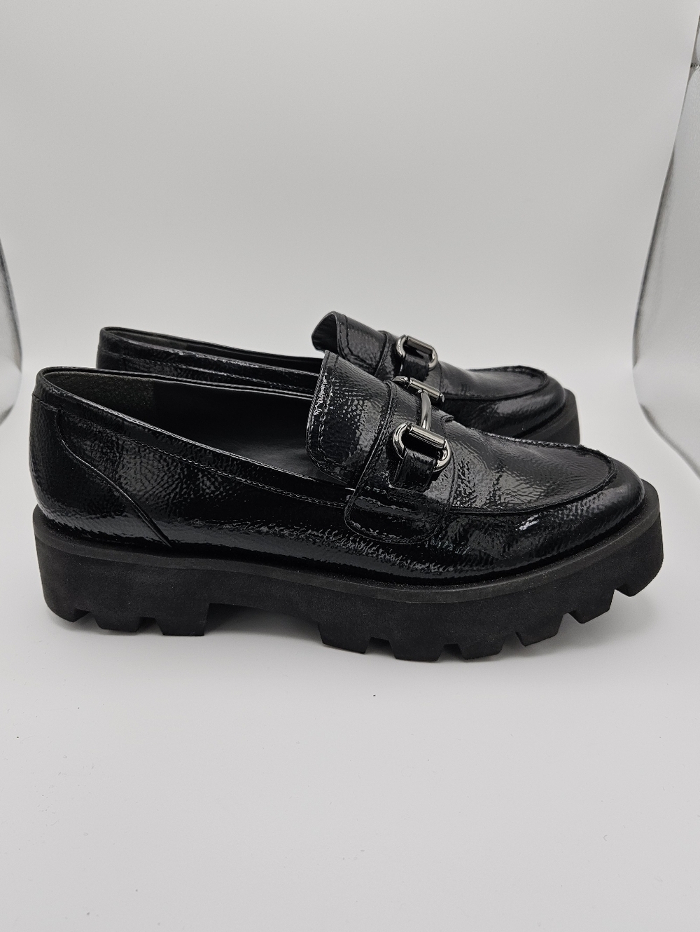 Franco Sarto Bergamot black patent lug sole loafers size 8.5M
